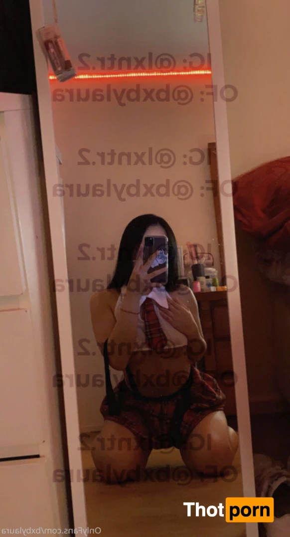 laura 🌸💗 13245547