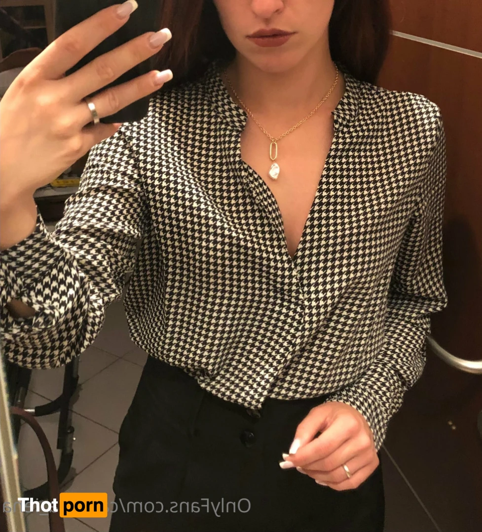 🌸Doctor Iena🐅 13170544