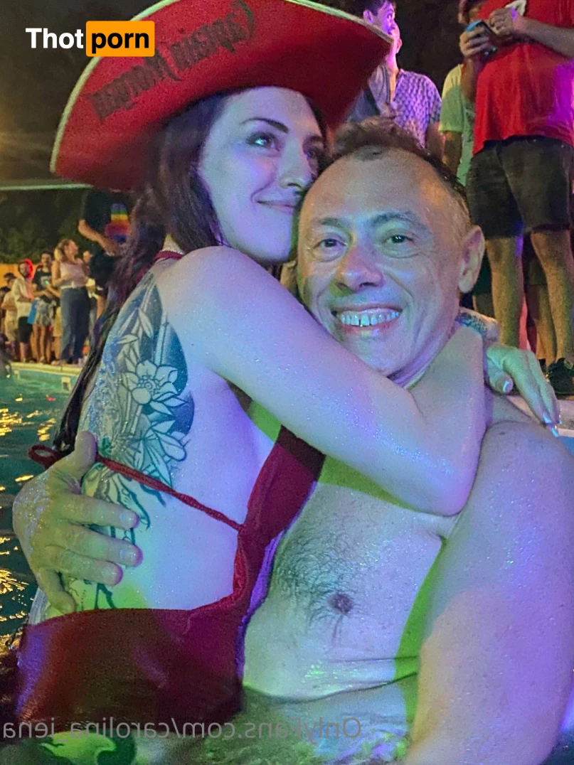 🌸Doctor Iena🐅 13170820