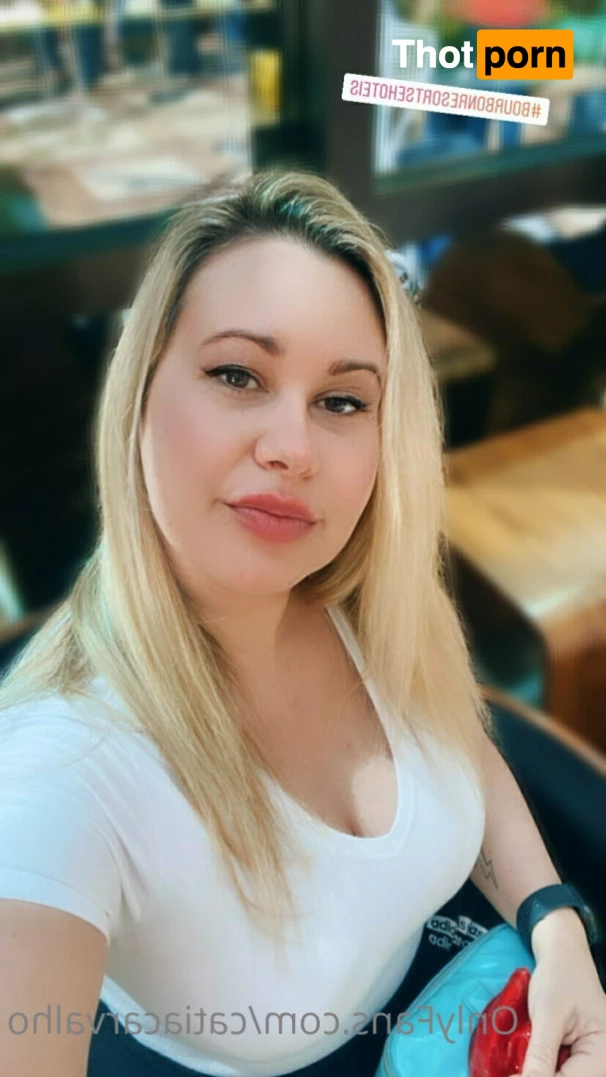 Catia Carvalho Official 9122975