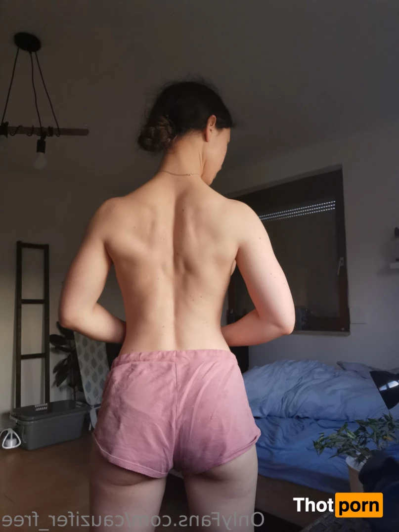 Cauzifer's free to follow 8726532