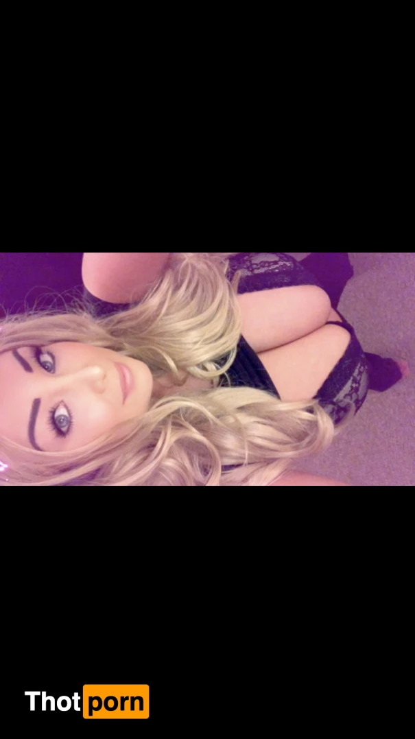 Charlotte Fox 8808124