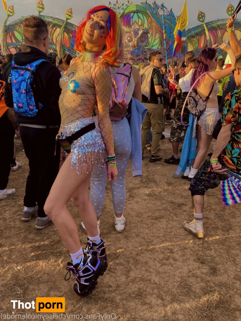 Chelsey Nicole 8967661