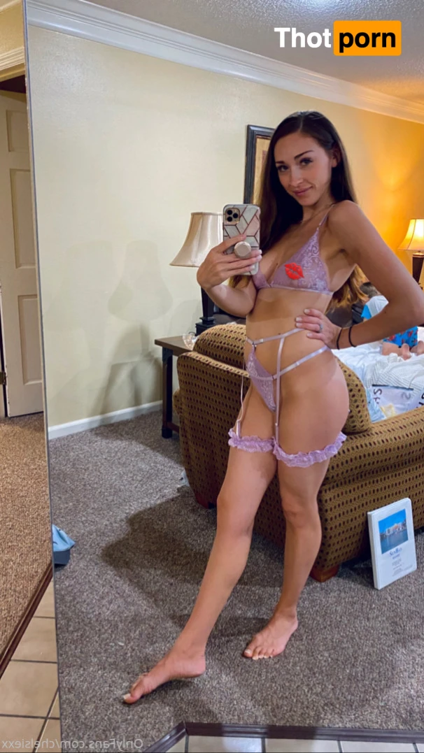 ChelsieXXASMR 16256233