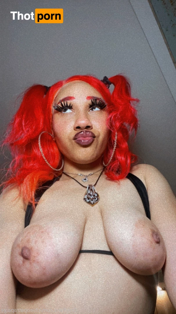 Chleopatra Paige 💖 8759892