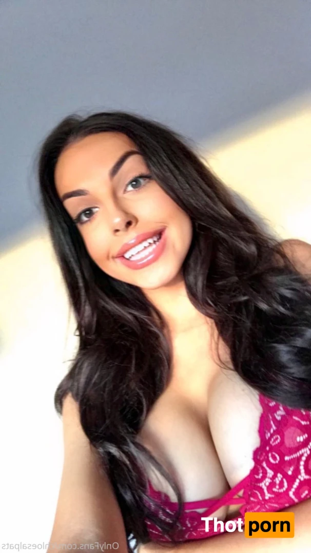 ChloeSalpaIrish 12729934