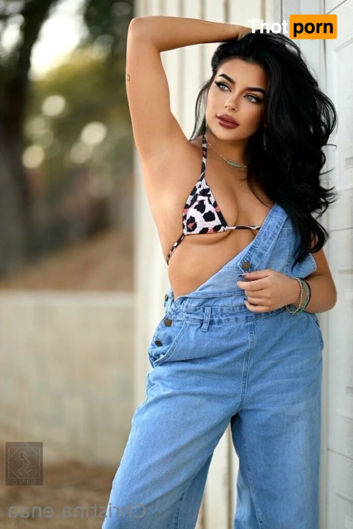 Christina.enaa 16168591