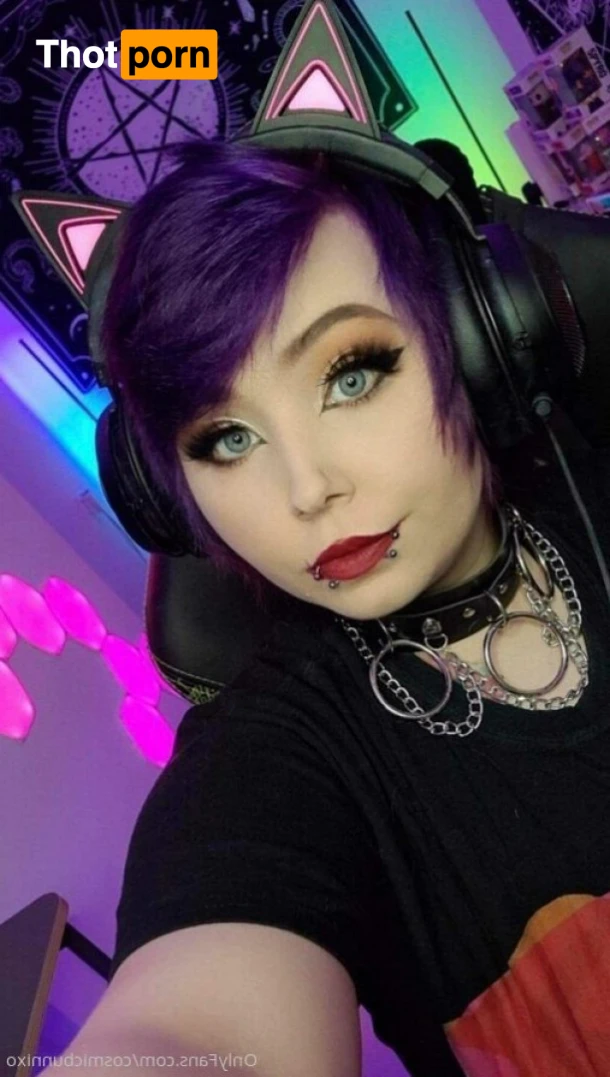 Chelsea Bennett 🐰 12599047