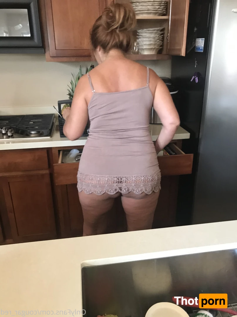 Cuckold Queen looking for Glory Holes 10261045