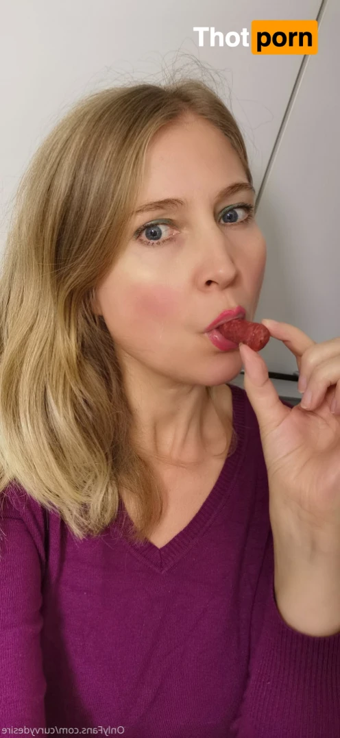 Masked Curvy Goddess 12514905