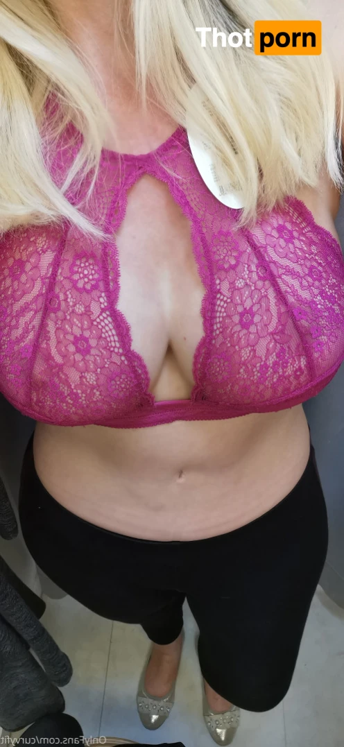 Masked Curvy Goddess 12515740