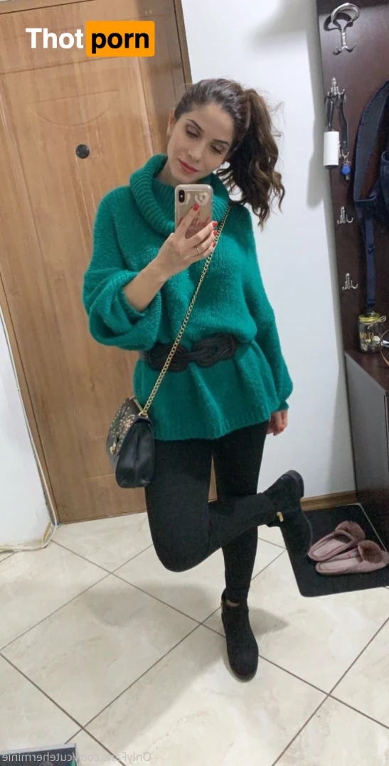 CuteHerminie 12494204