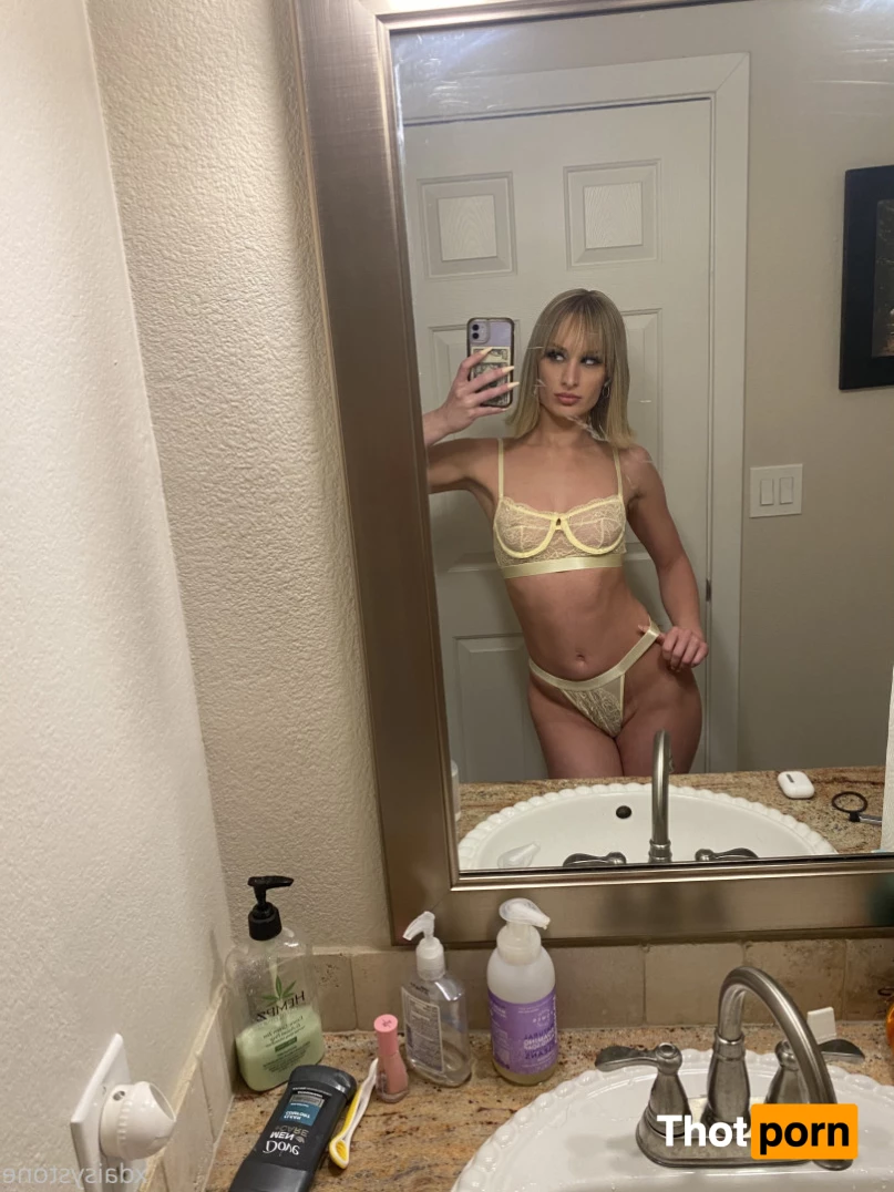 DaisyStone (18+) 9076424