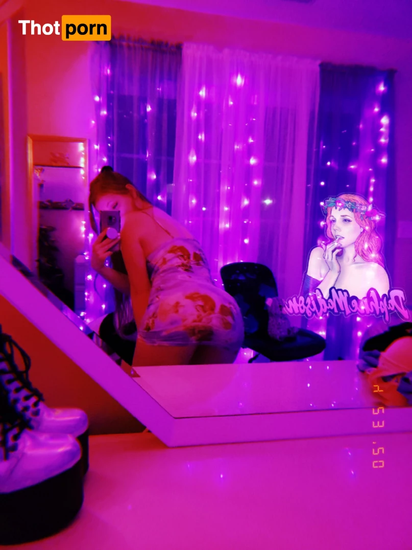 daphne❄️ 10148162