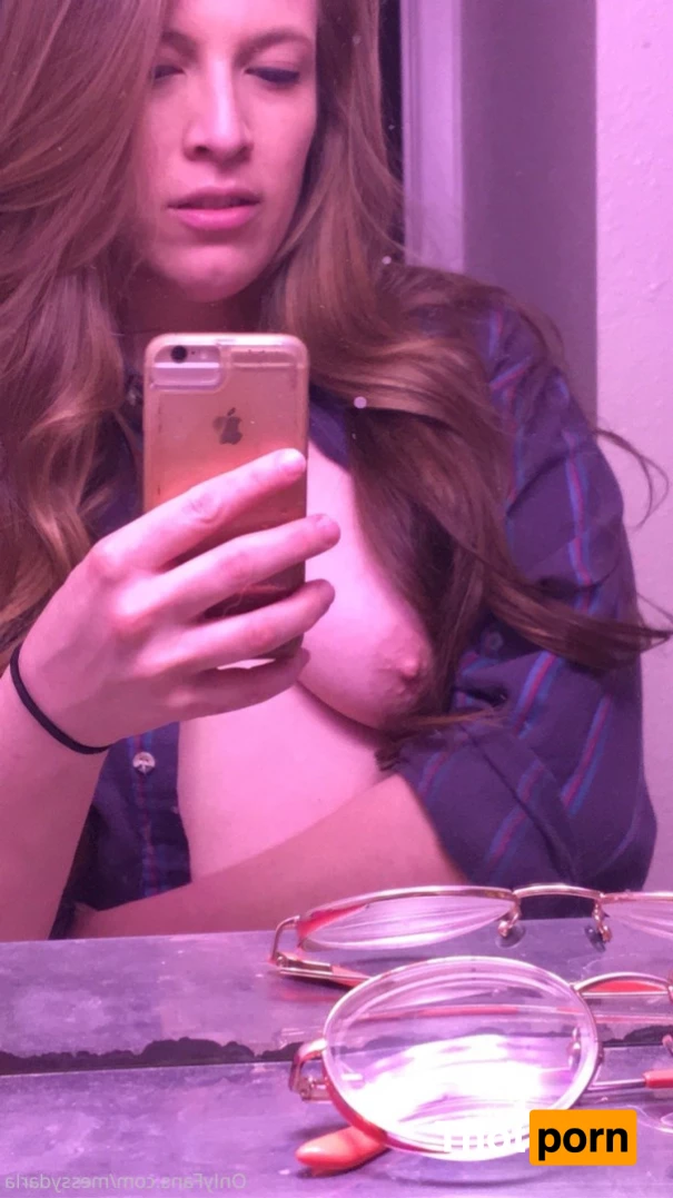 Darla DeVour 8859291