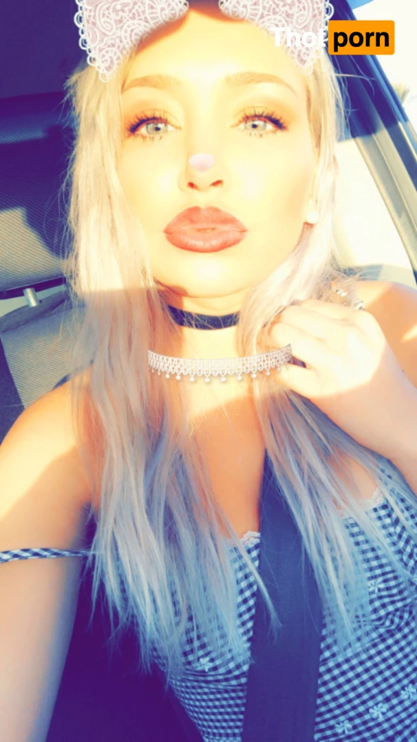 Daveney Nicole 12223850