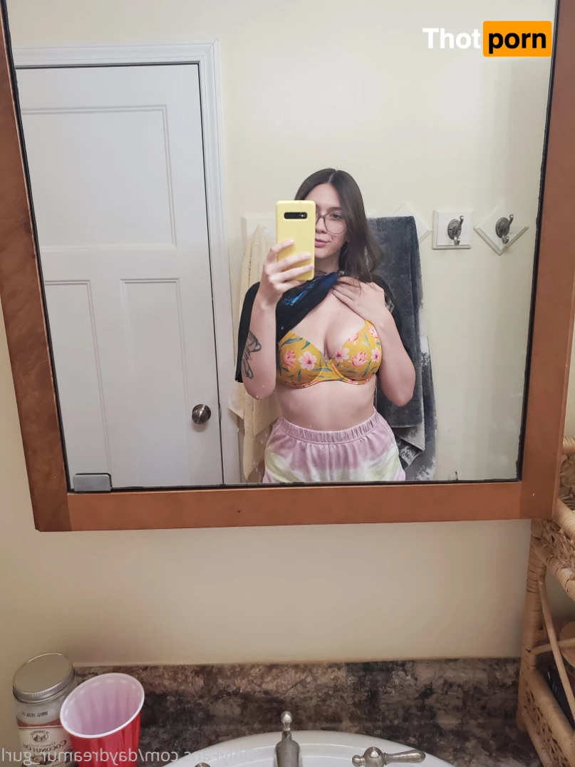 Daydreamur_gurl 8756557