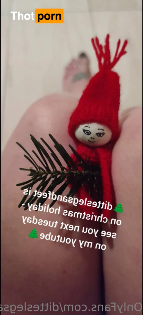 ditteslegsandfeet 8734424