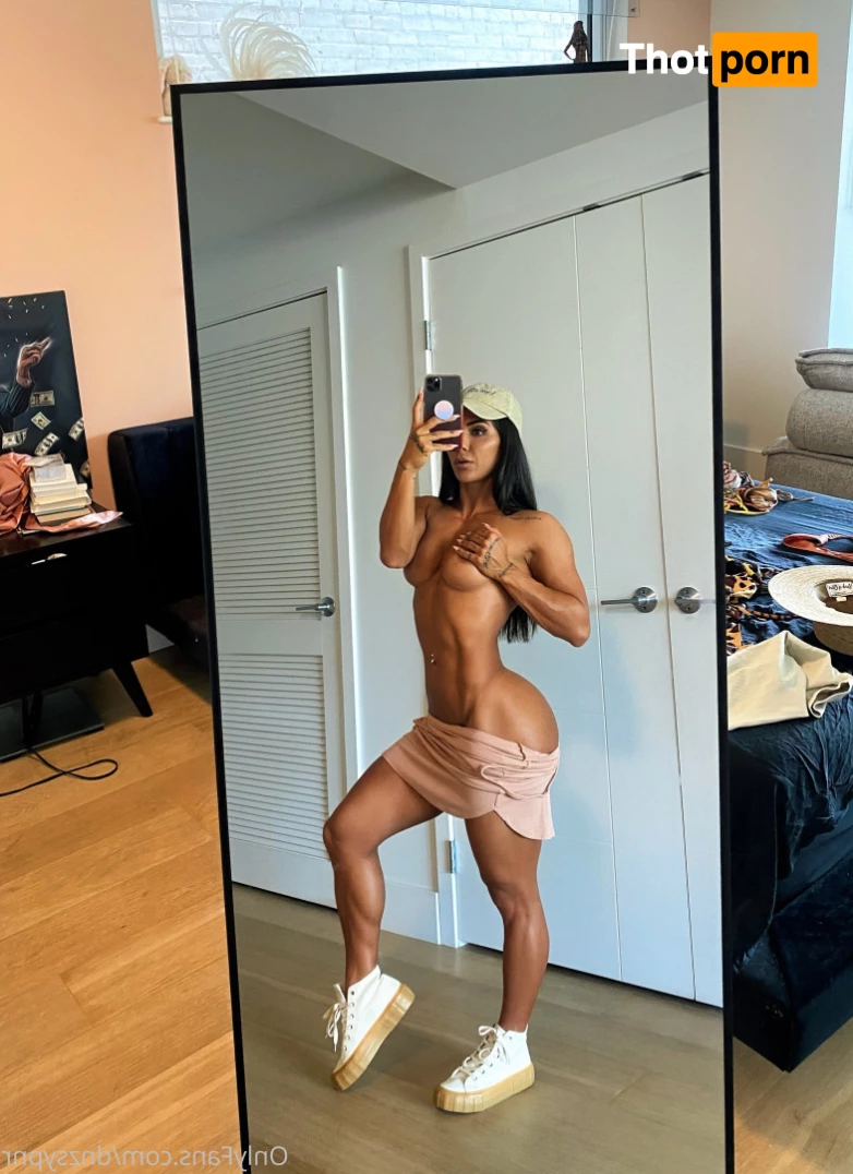 Queen of The Jungle 8600218