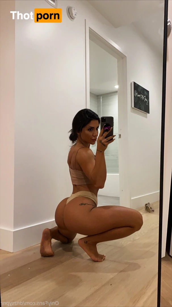 Queen of The Jungle 8600501