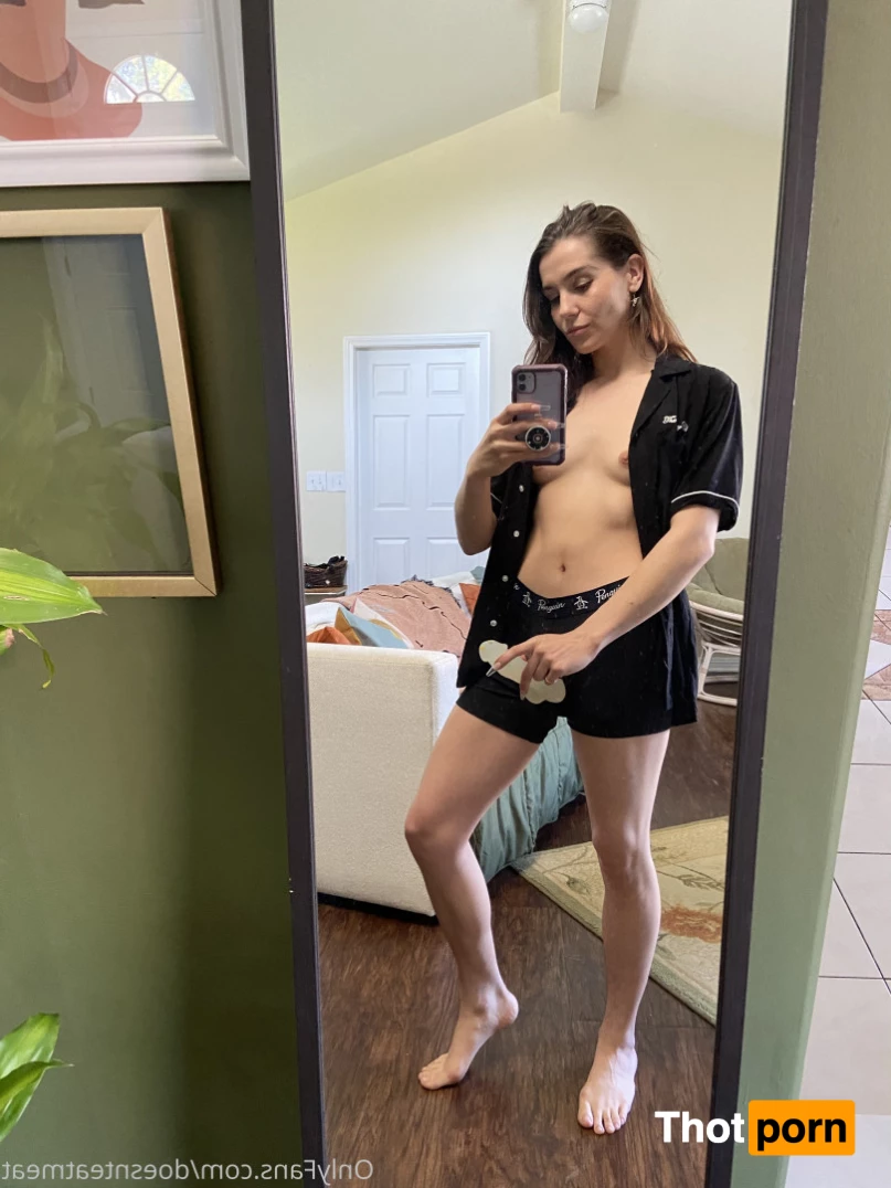 Kasey Warner 8838213