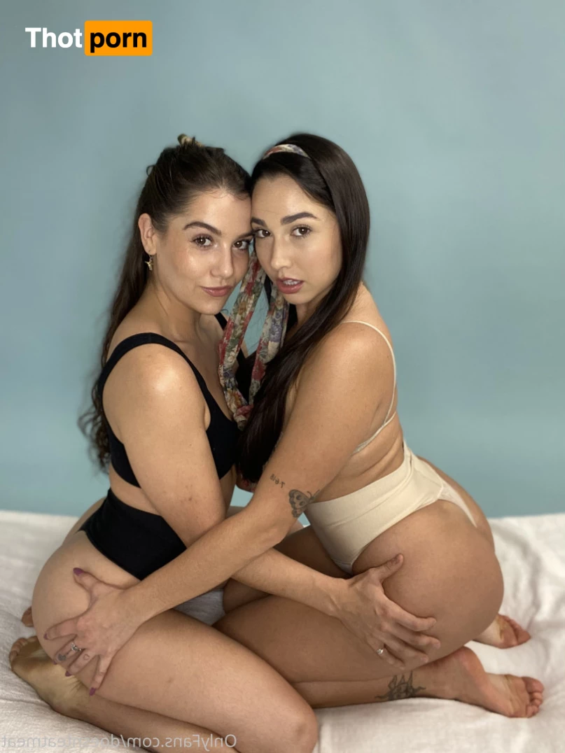 Kasey Warner 8838447