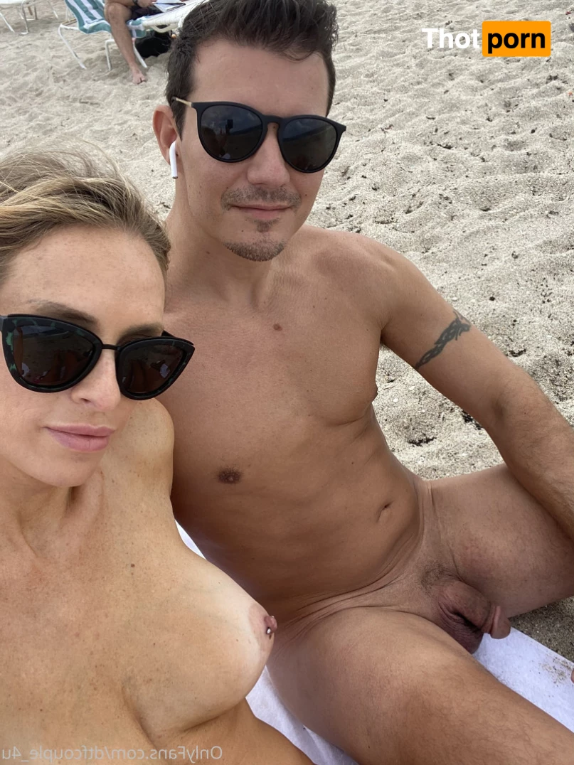 dtfcouple_4u 8938691