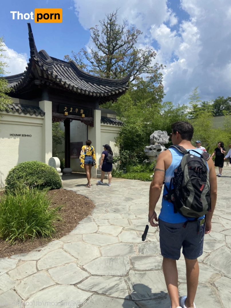 dtfcouple_4u 8938736