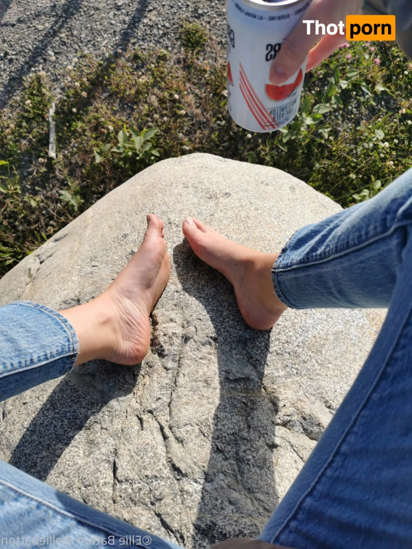 Ellie Batton 8588955