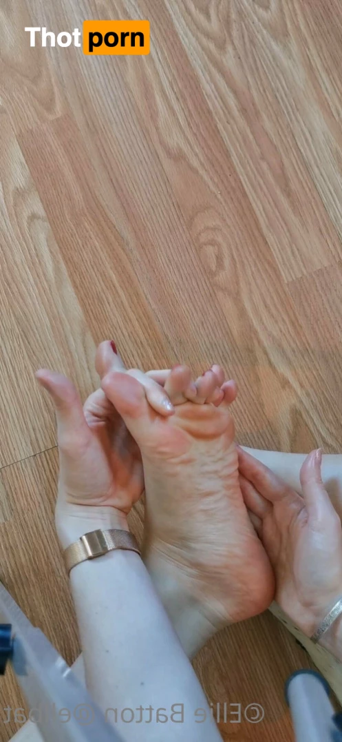 Ellie Batton 8589019