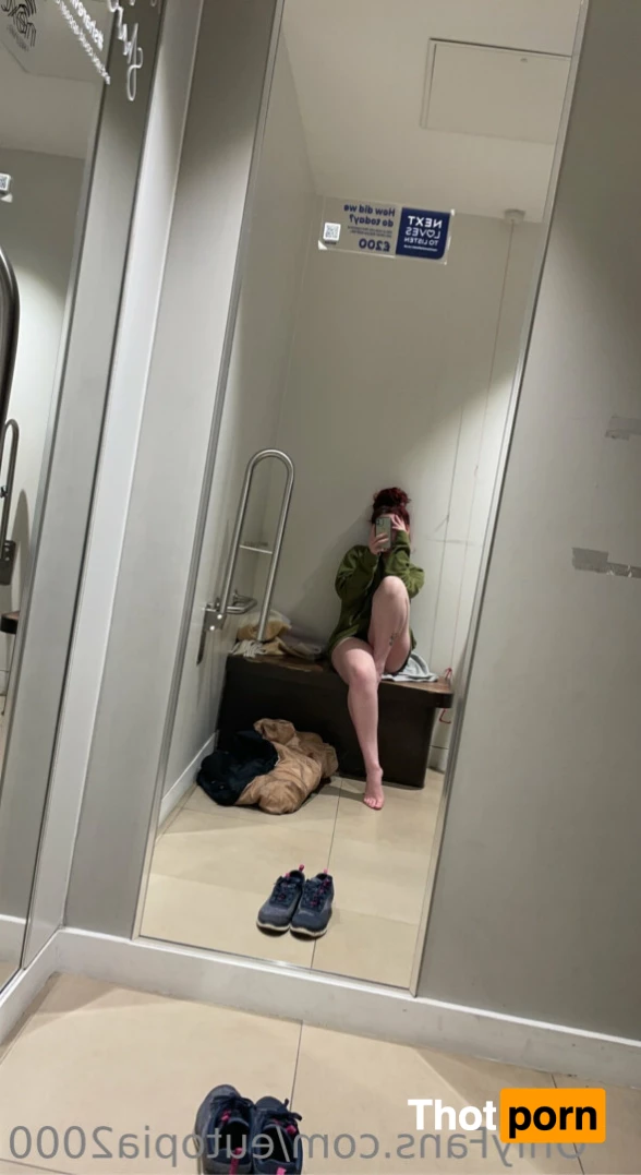 redmoonbitch 8734839