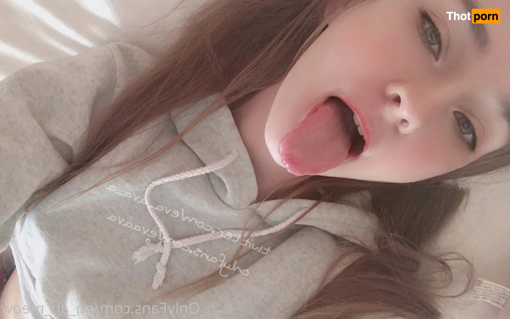 Angel’s Butt ⛈👼🏻🍑 9028662