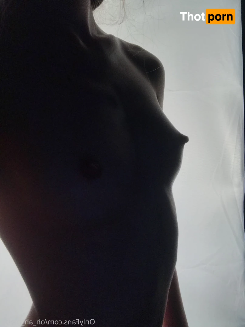 Angel’s Butt ⛈👼🏻🍑 9028861