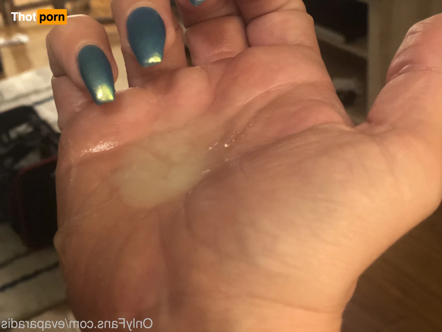 eva paradis 11618447