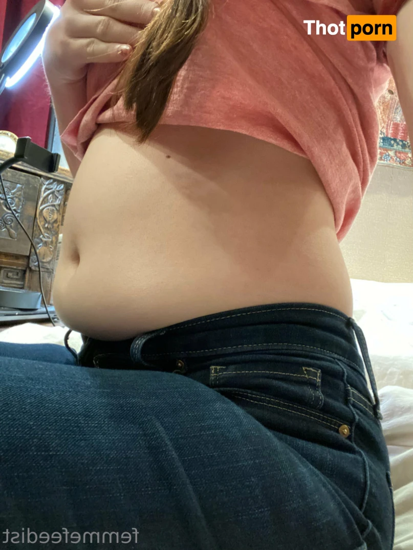 Femme Feedist 11646985