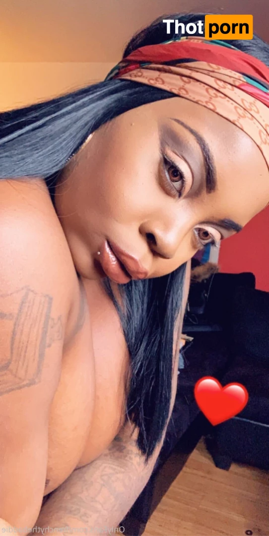 Frenchythebaddie 8793499