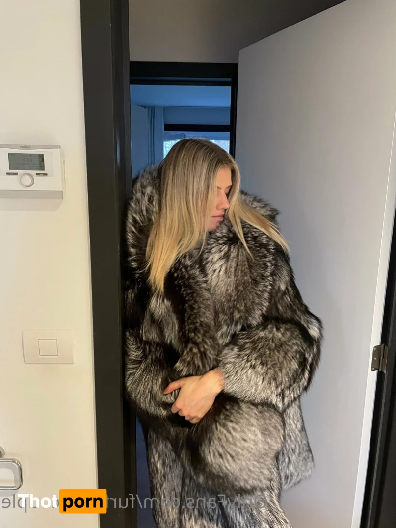 furfetishcouple 11401384