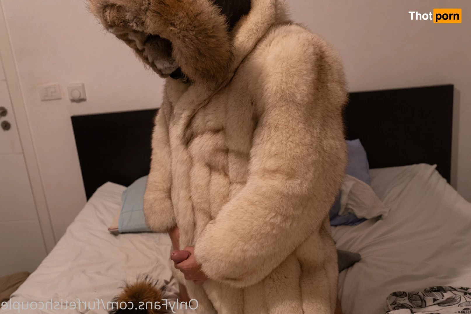 furfetishcouple 11402620