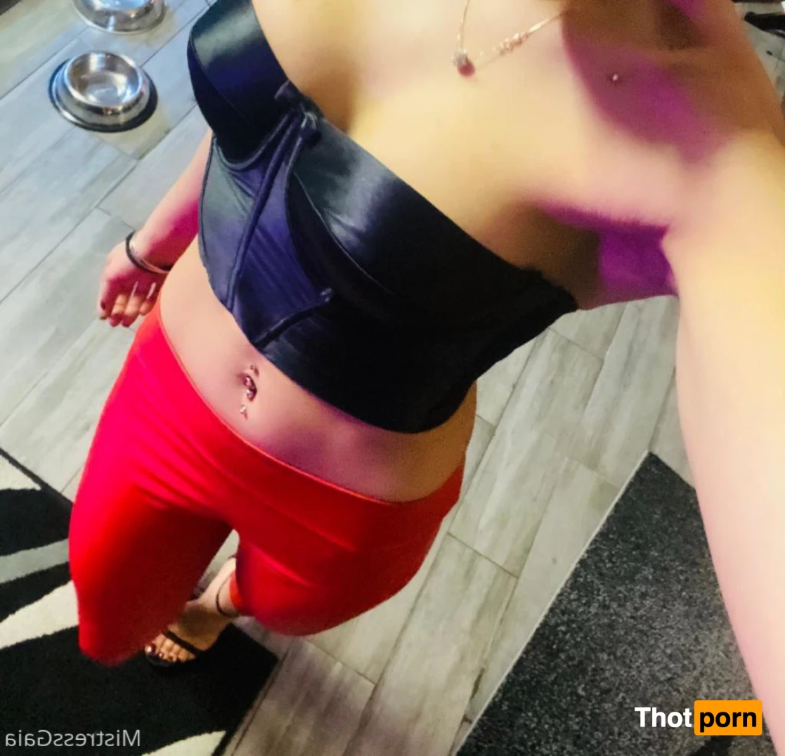 Mistress Gaia 10077742