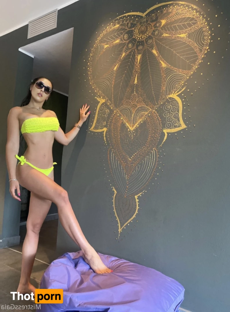 Mistress Gaia 10078002