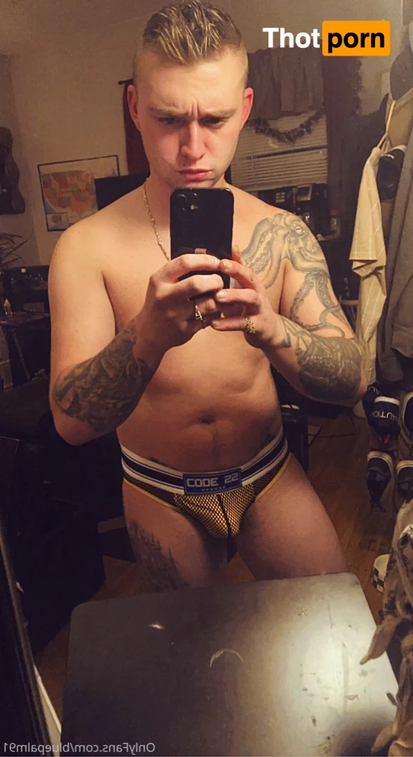 gayb0ybluepalm91 16072369