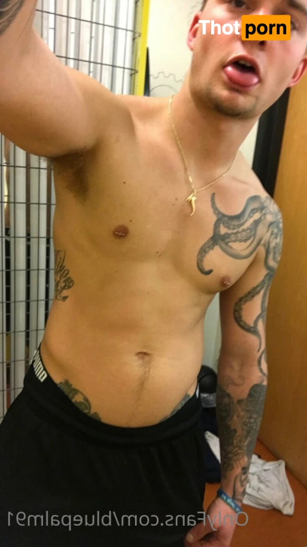 gayb0ybluepalm91 16072427