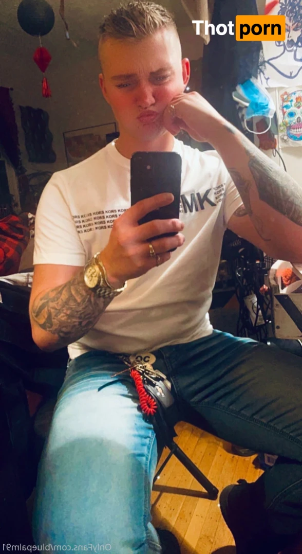 gayb0ybluepalm91 16072501