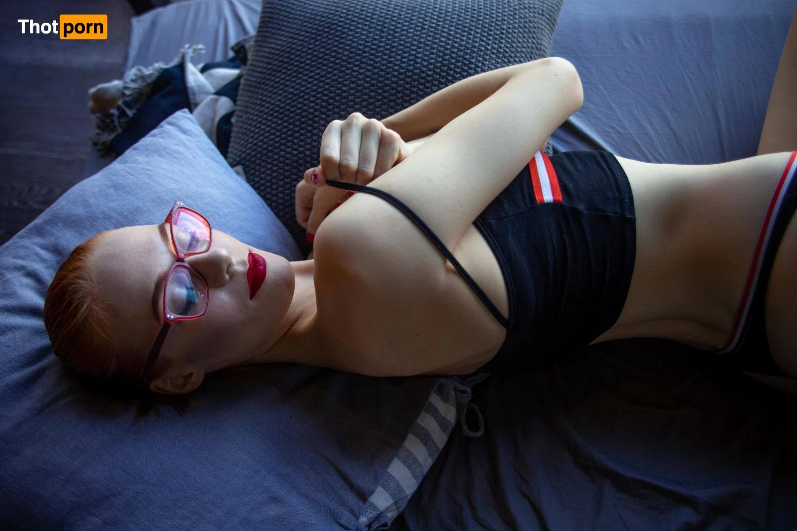 Giantess Eva 11370495