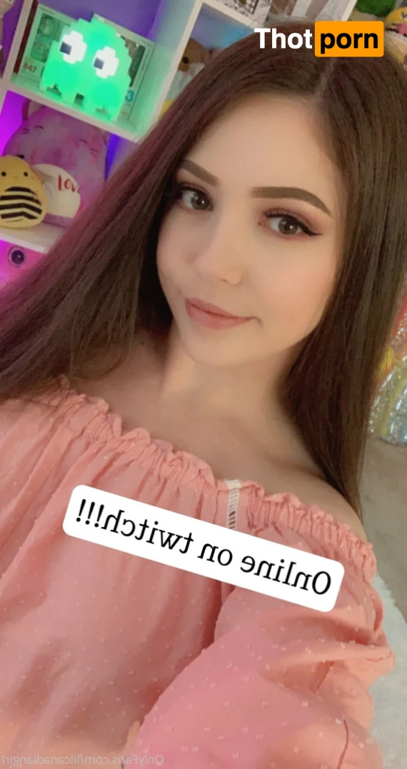 lilcanadiangirl 16083548