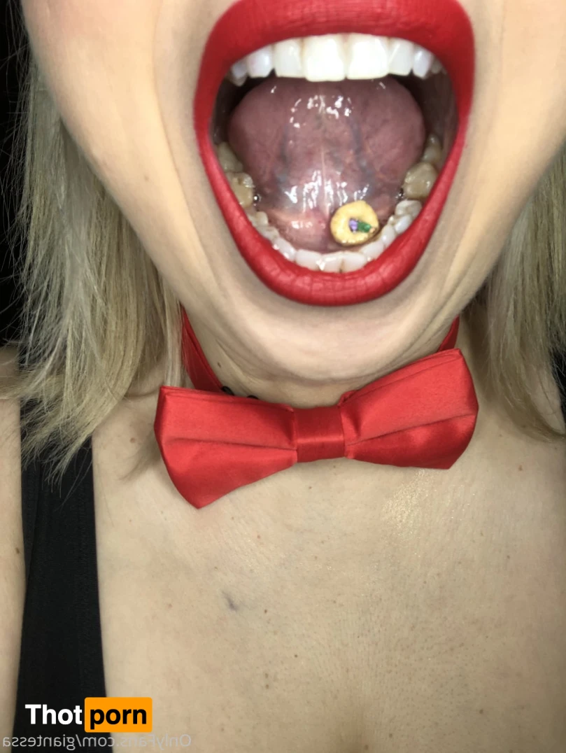 giantessa789 16066932