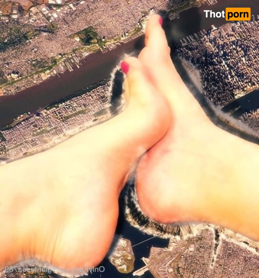 giantessa789 16067134