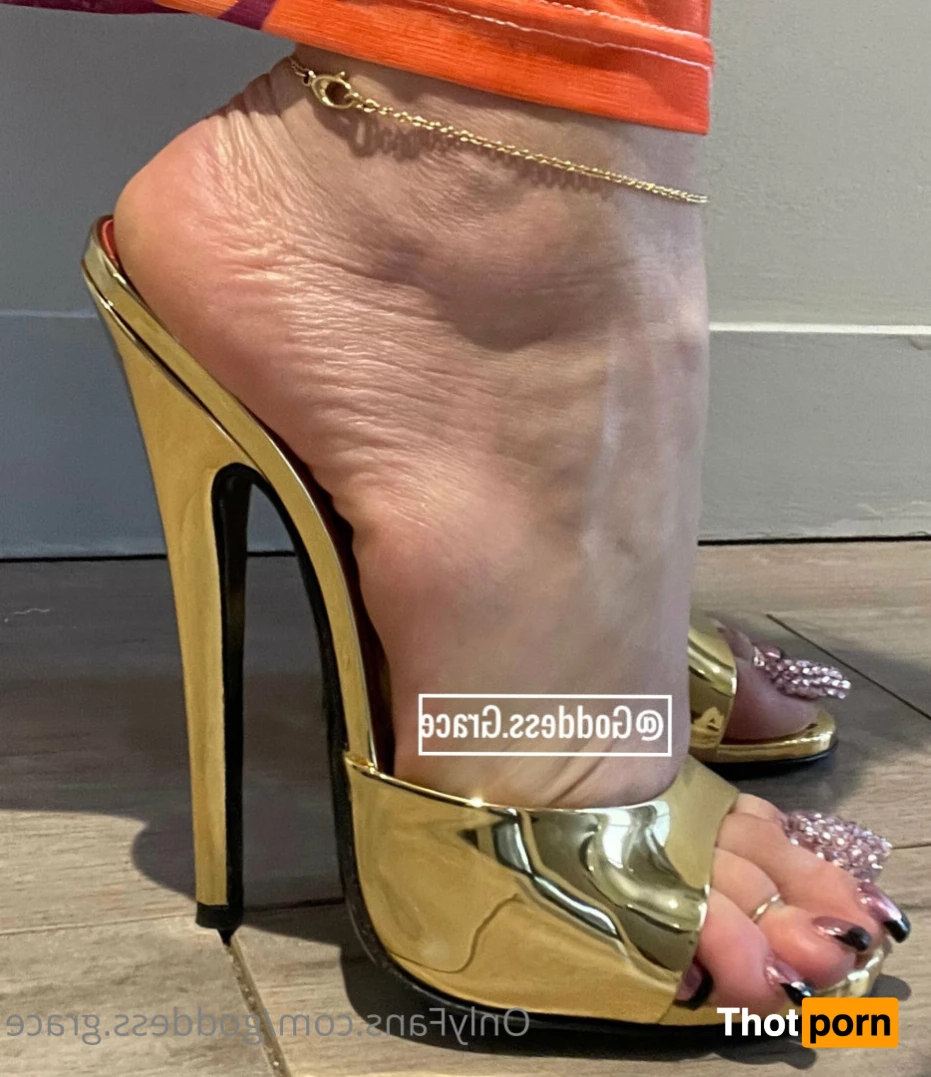 Goddess Grace 👣 Mistress Grace 8657690