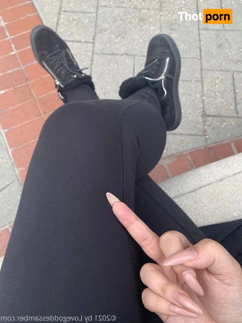 Goddess Amber 8564206