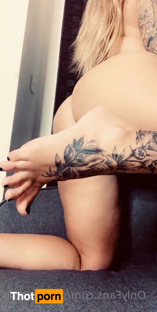 CRUEL SADISTIC DOMME 8623818